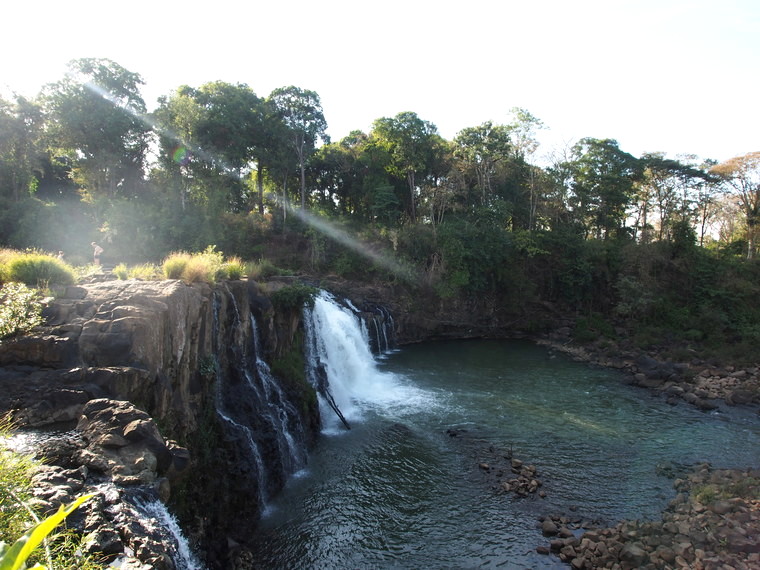 cascade tad lo laos