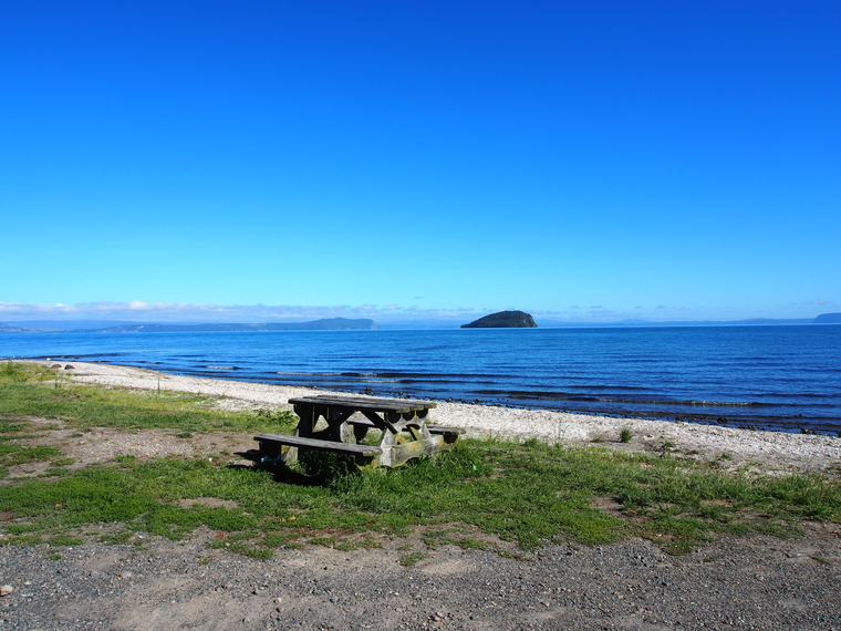 lac taupo nouvelle zelande