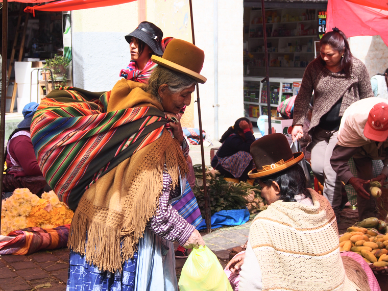 femmes typique bolivie la paz